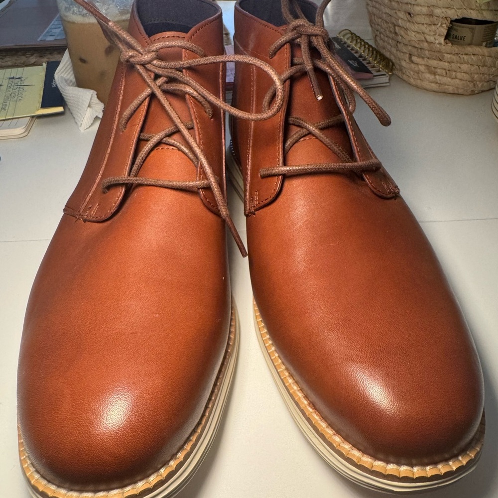 NEW Cole Haan Men's Chukka Boots in Chestnut Men’s Size 9